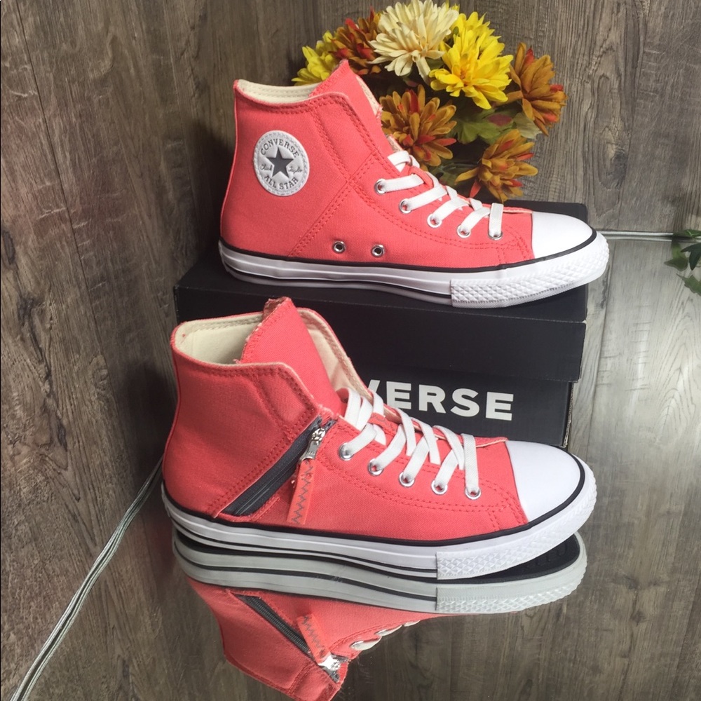 Converse CTAS Pull-Zip High Top w - Picture 1 of 8